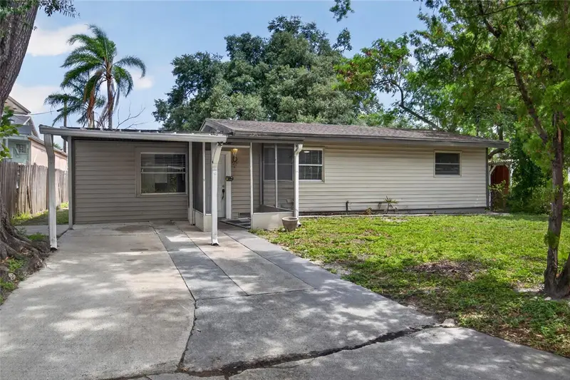 3615 W Rogers Ave, FL