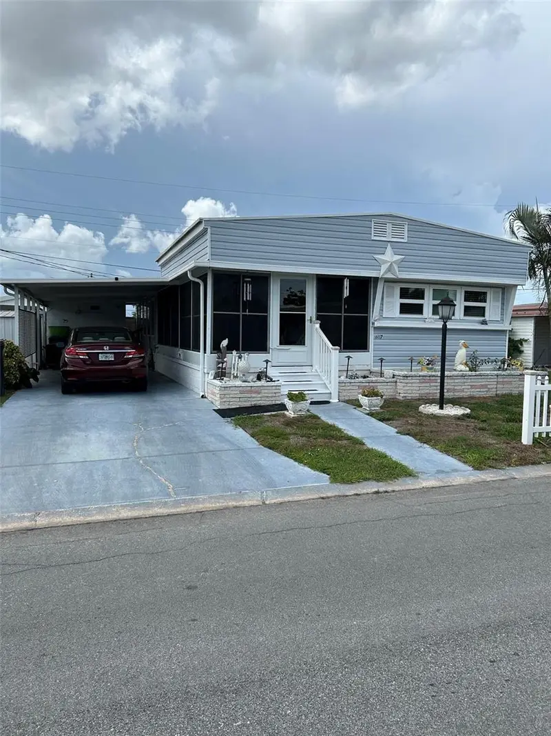607 50th Avenue Ter W, FL