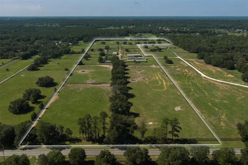 11122 W Highway 326, FL
