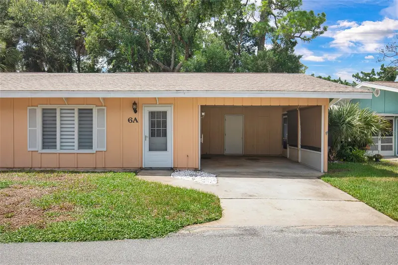 6 Country Club Dr #A, FL