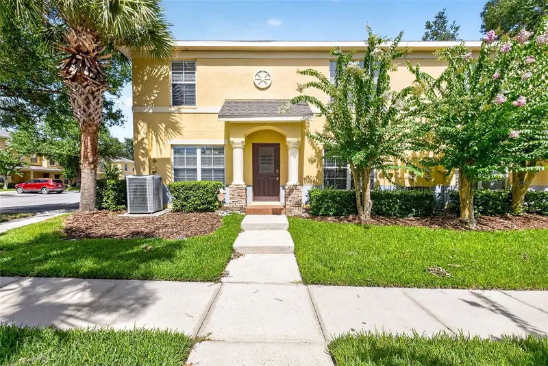 37602 Aaralyn Rd, FL