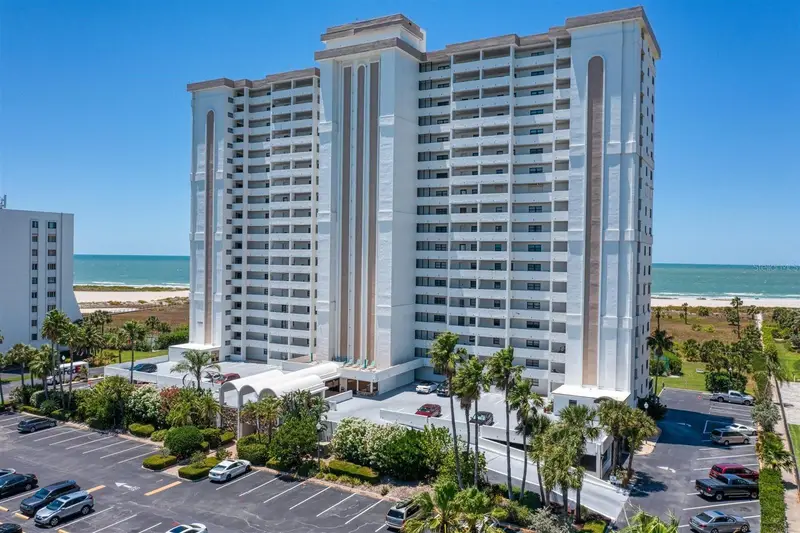 1230 Gulf Blvd #403, FL