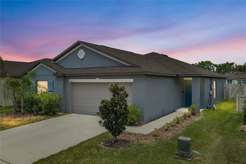 4334 Trotters Way, FL