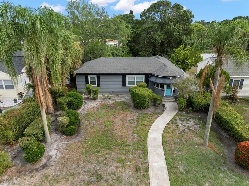 446 37th Ave Ne, FL