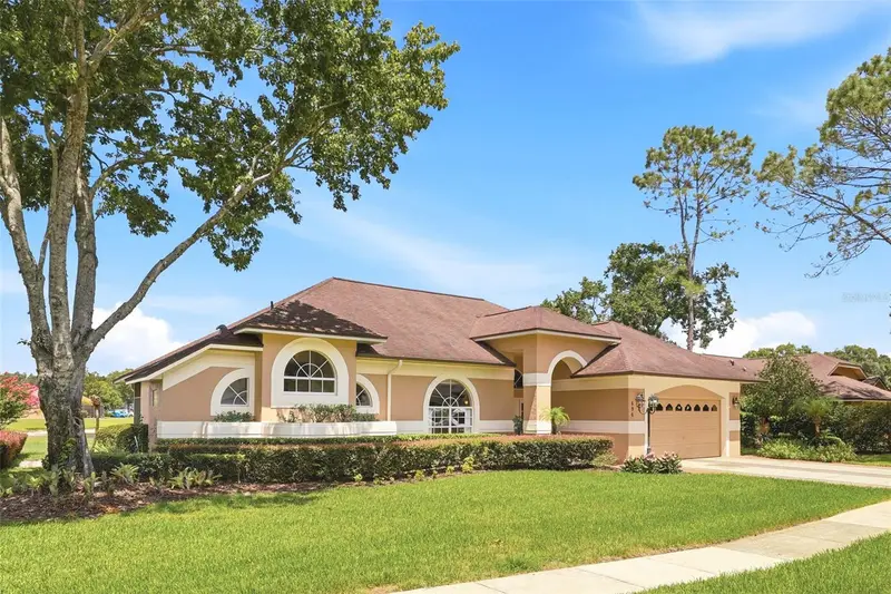 696 Wyckliffe Pl, FL