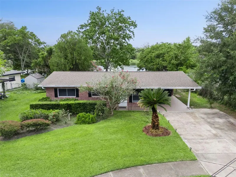 812 Agnes Dr, FL