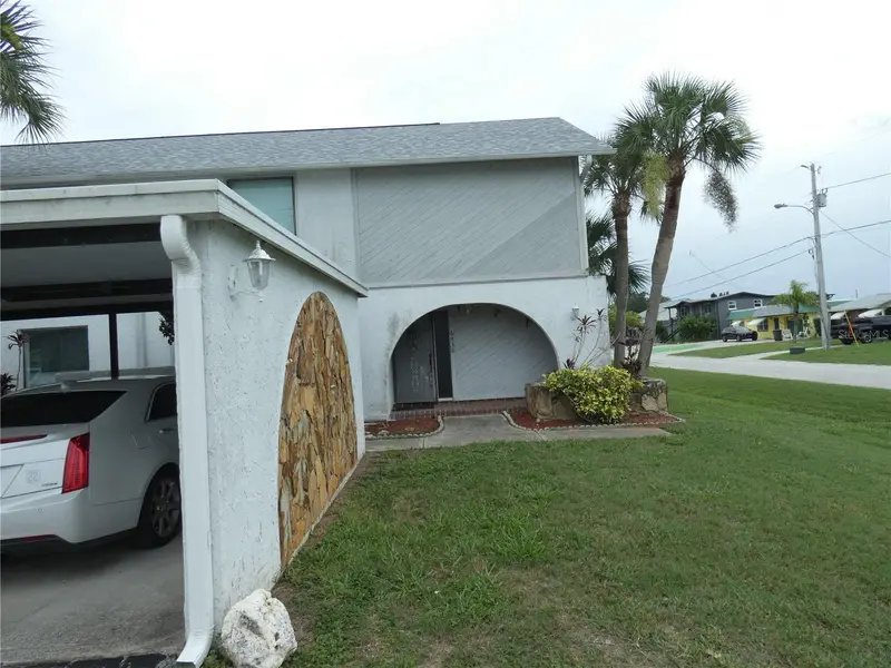 6730 Beach Blvd, FL