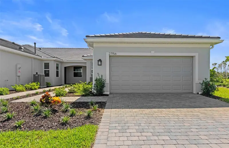 27112 Clam Shell Ct, FL