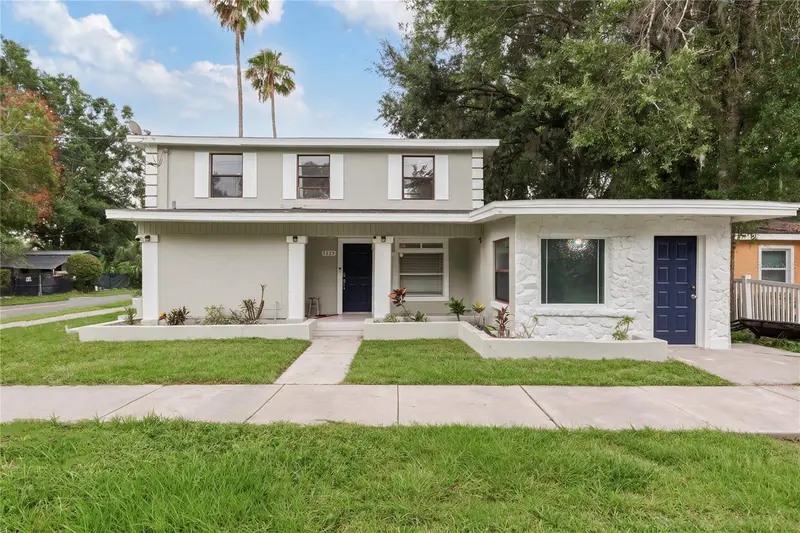 1325 E Laura St, FL
