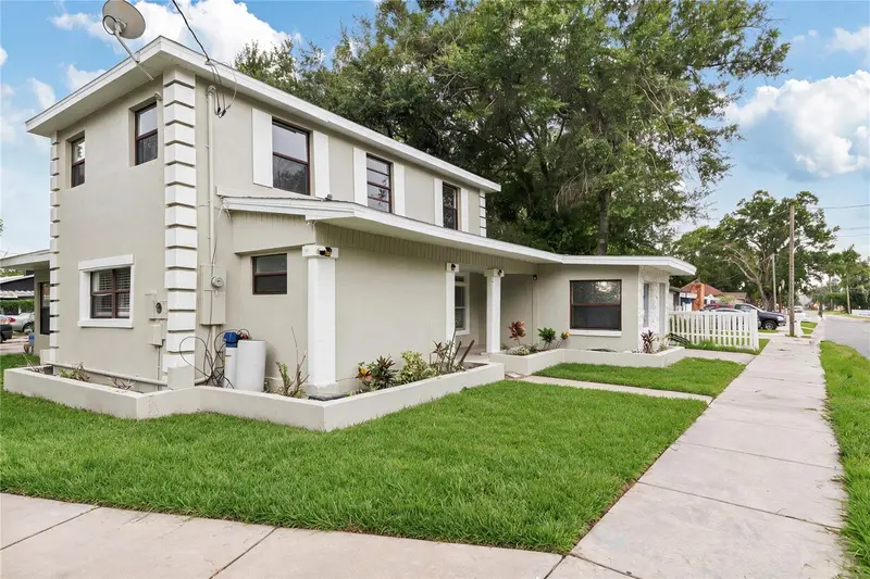 1325 E Laura St, FL