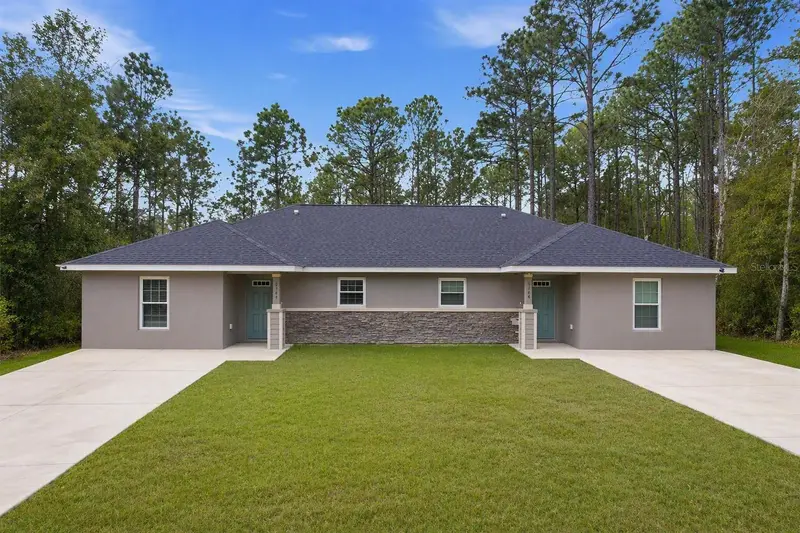 9144/9146 N Peachtree Way, FL