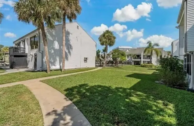 654 Haven Pl #654, FL