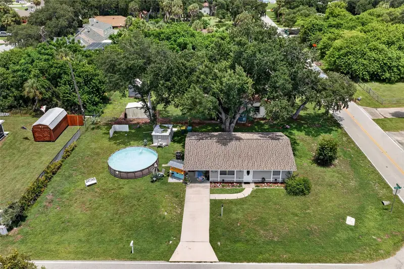 1608 Yancy St, FL
