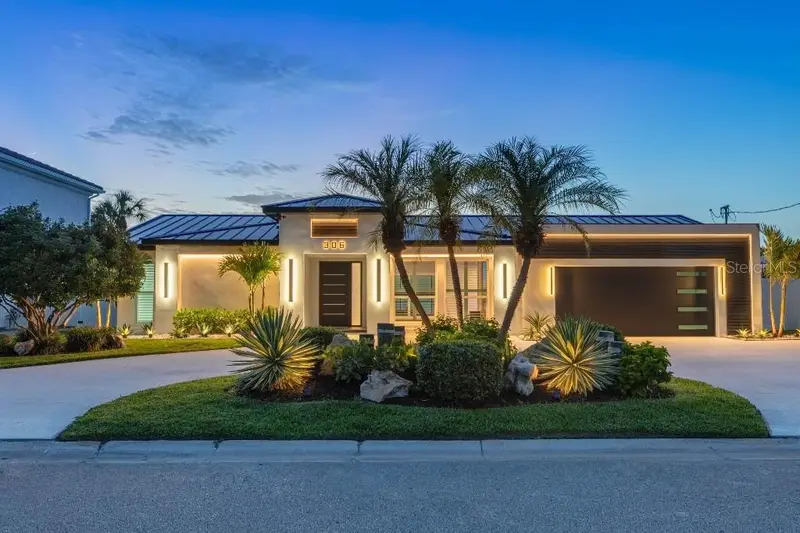 306 Buttonwood Ln, FL