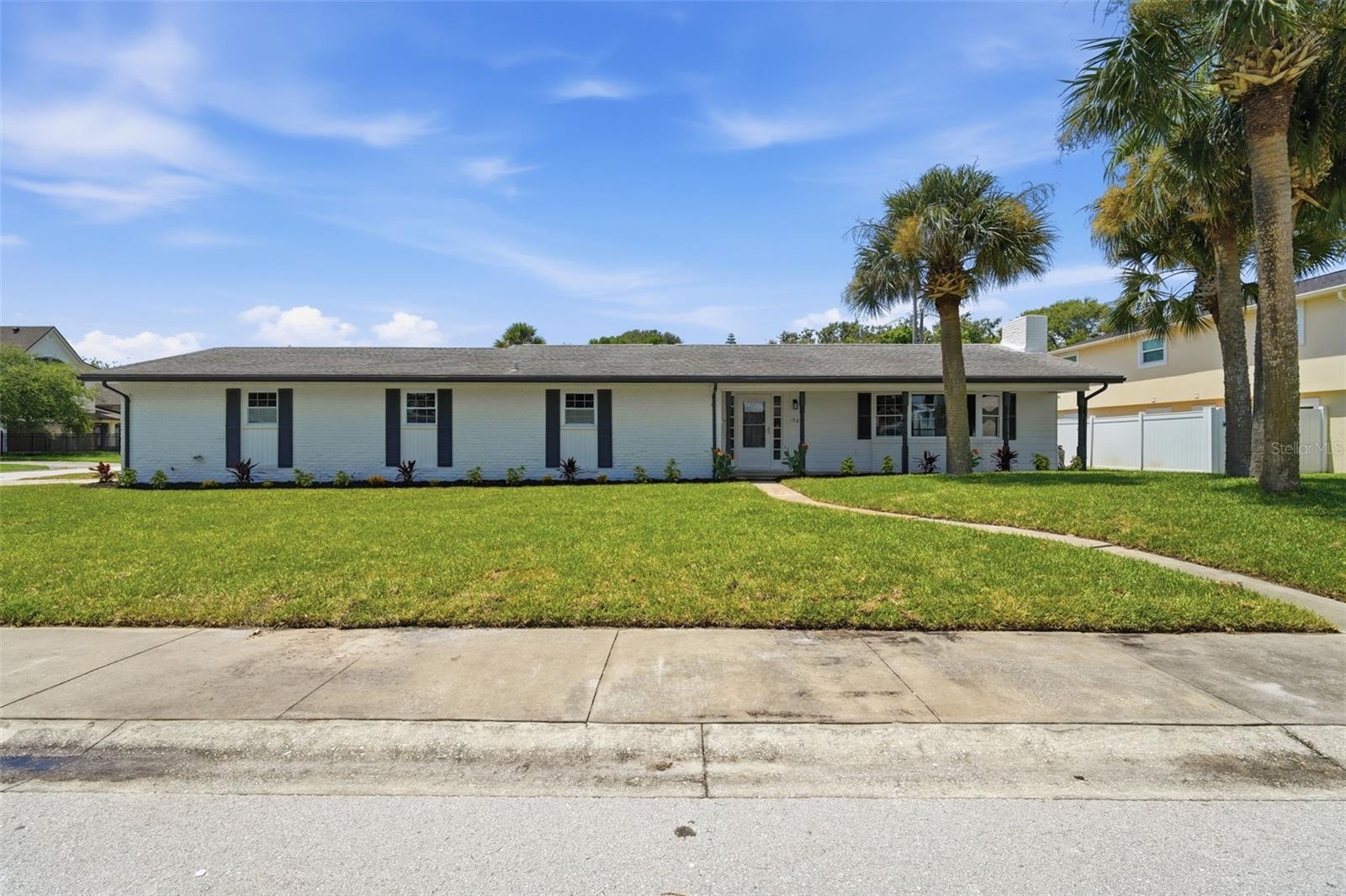102 Ann Rustin Dr, FL