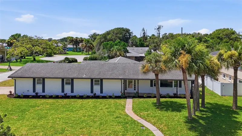 102 Ann Rustin Dr, FL