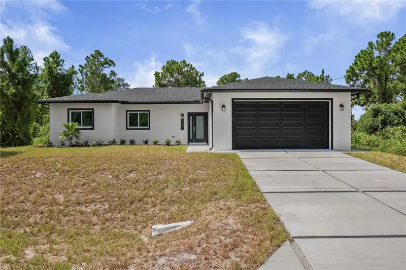 1142 Dutchess St E, FL
