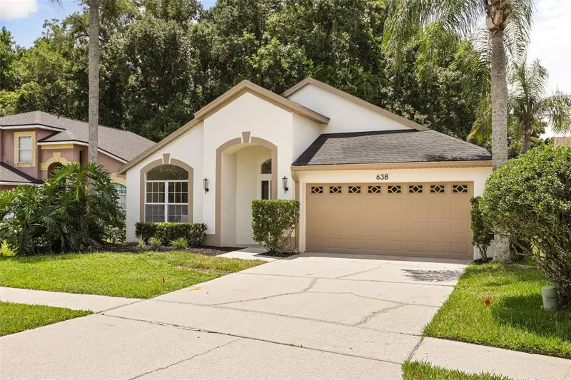 638 Tall Oaks Ter, FL
