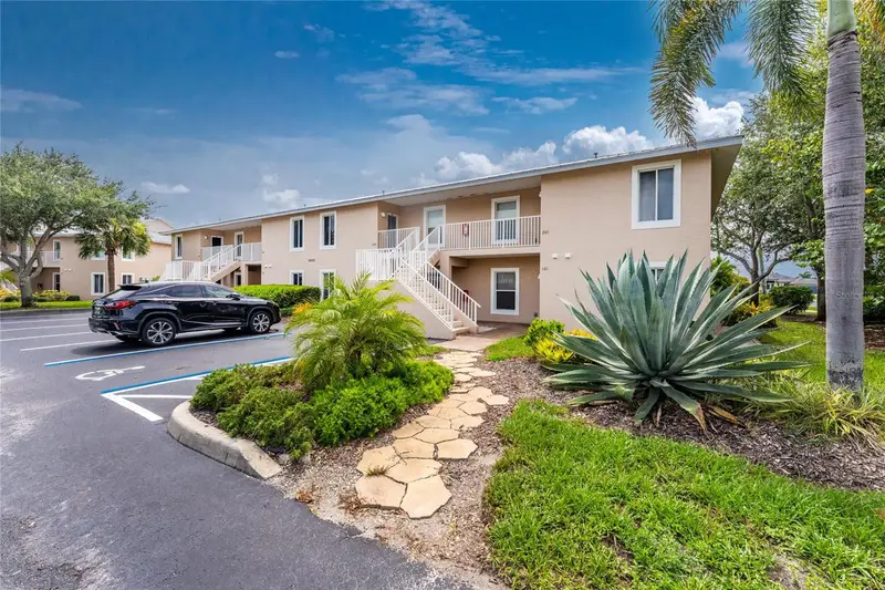 9500 Fiddlers Green Cir #101, FL
