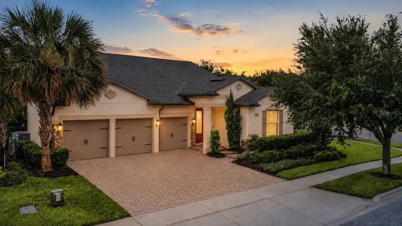 7052 Enchanted Lake Dr, FL