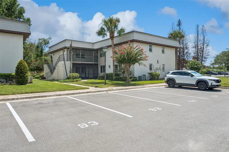 93 Windtree Ln #102, FL