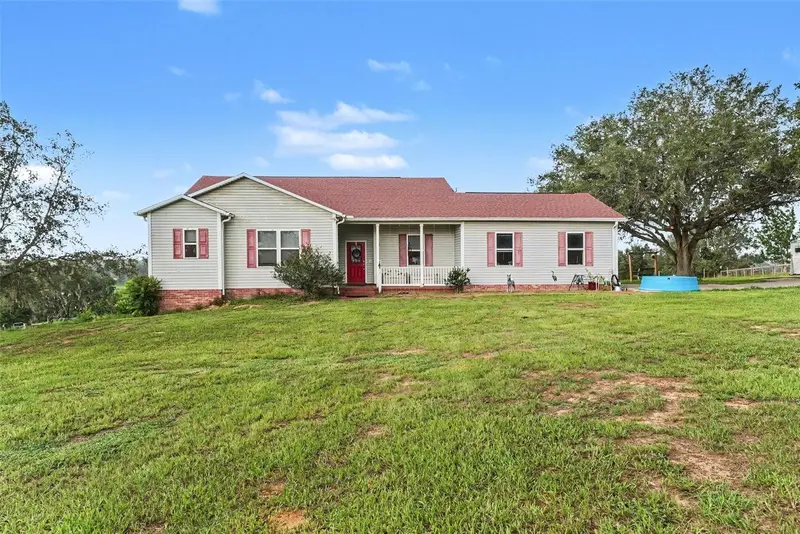 36304 Tomkow Ln, FL