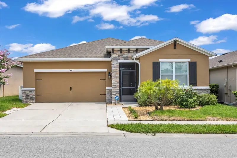 144 Waterside Cir, FL