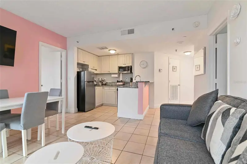 6165 Carrier Dr #1402, FL