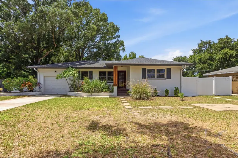 10 S Orion Ave, FL