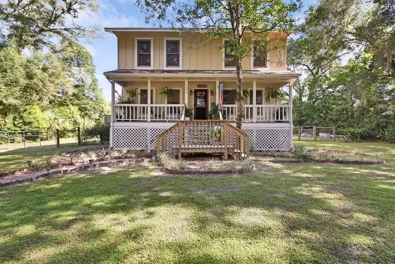 1379 Taylor Rd W, FL