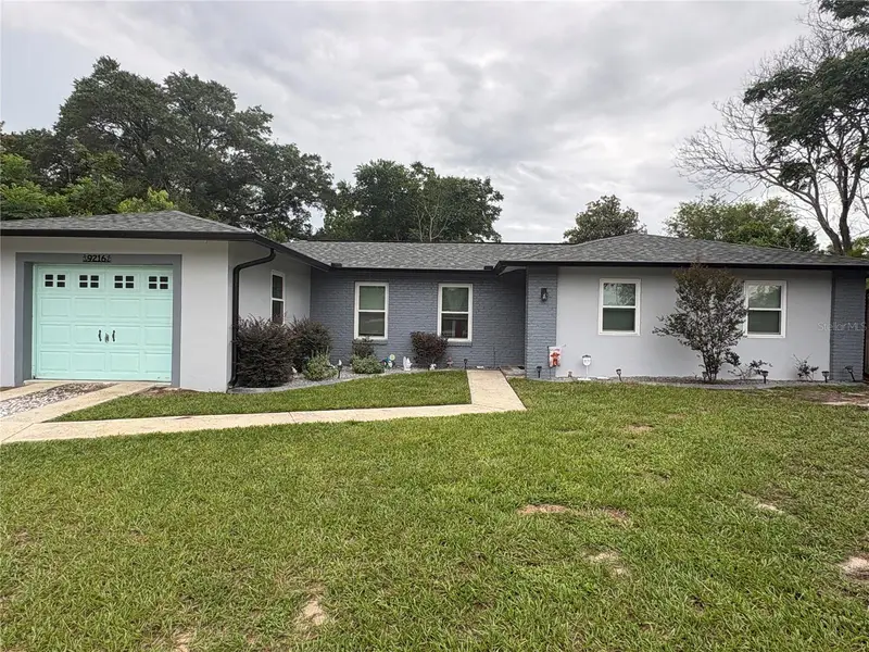 9216 N Abbot Dr, FL