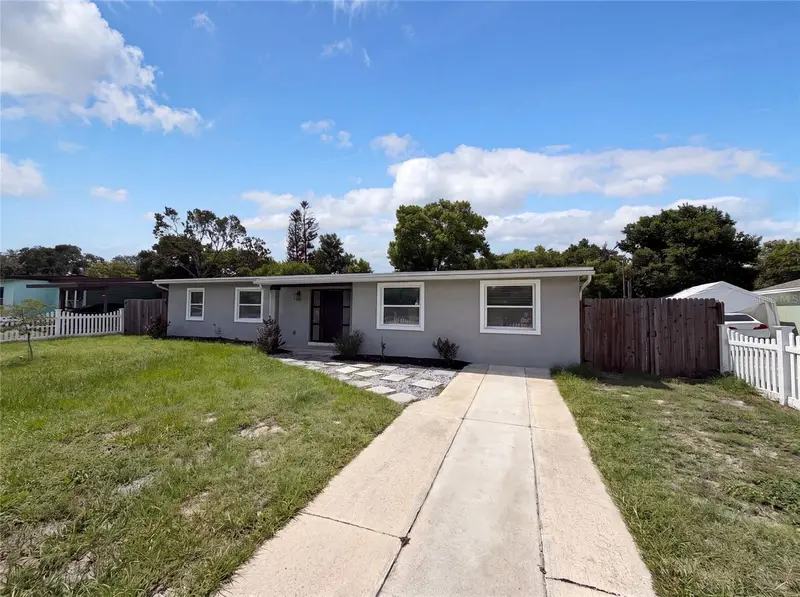 2242 E Dana Dr, FL