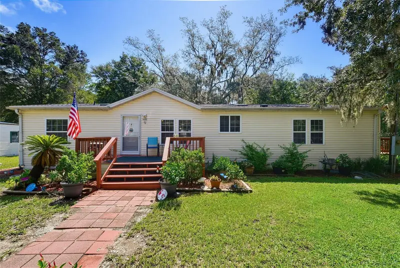 6270 Desales St, FL