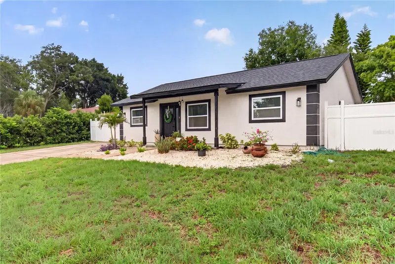 1435 Burning Tree Rd, FL