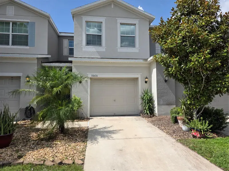 10676 Lake Montauk Dr, FL