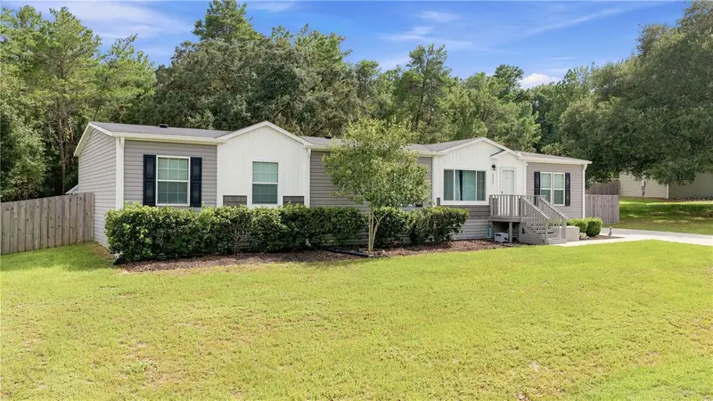 122 Se 70th Cir, FL