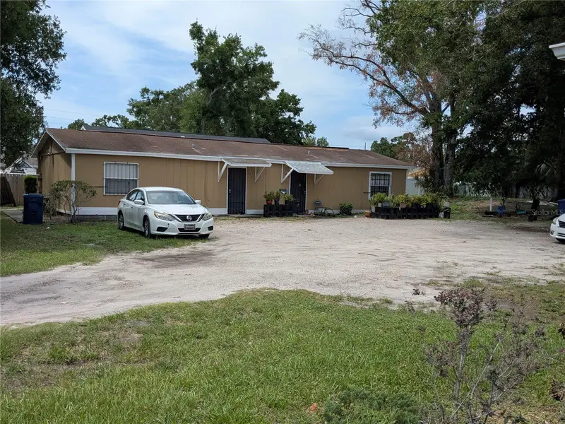 3016 N 48th St, FL