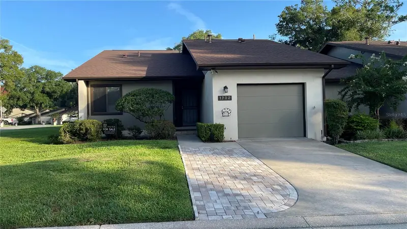 1702 Ne 38th Ave, FL