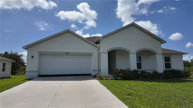 10000 Antler St, FL