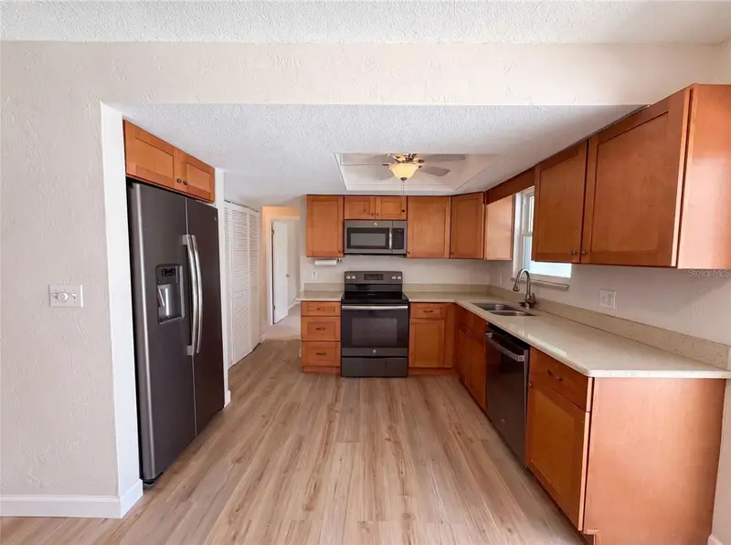 624 Sherman Rd, FL
