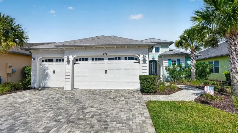 842 Attitude Ave, FL