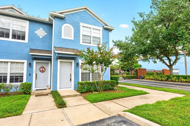102 Wilton Cir, FL