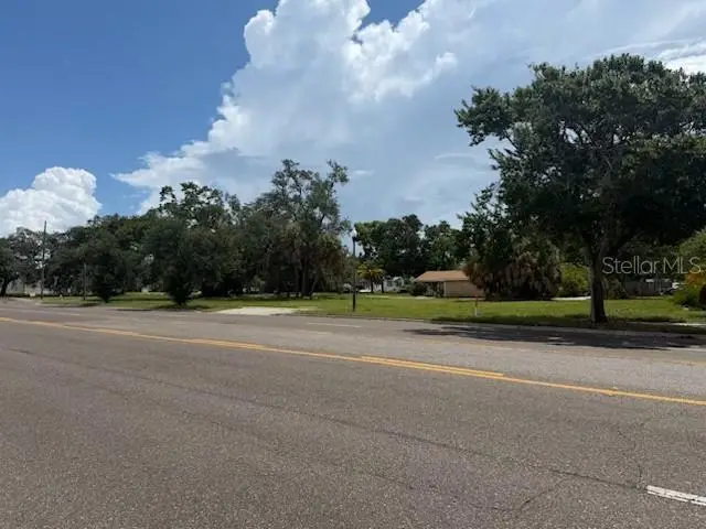49th St S, FL