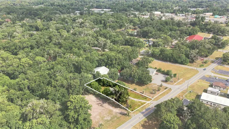 2107 Ne 8th Rd, FL
