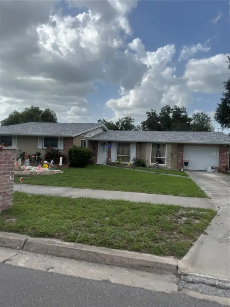 722 W Whidden St, FL