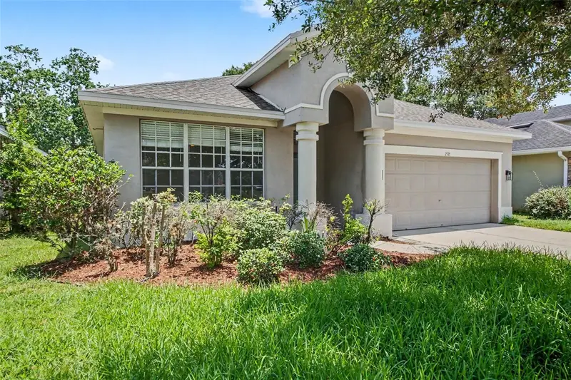 278 Venetian Bay Cir, FL