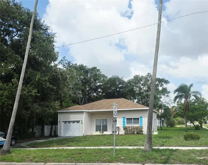 205 N Missouri Ave, FL