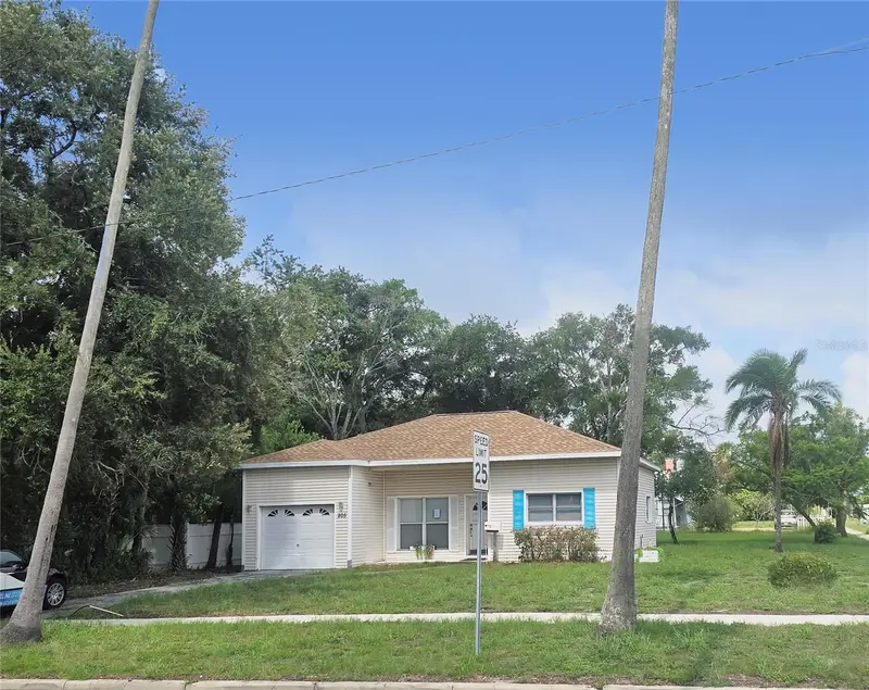 205 N Missouri Ave, FL