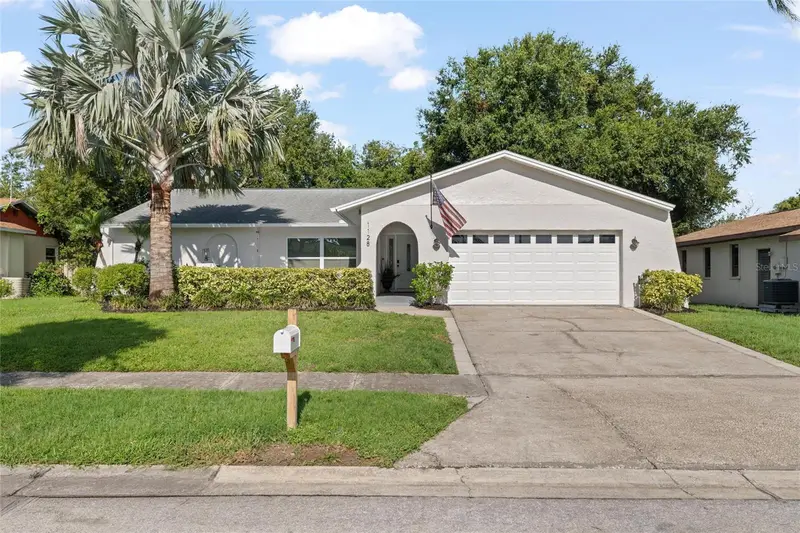 1128 Forbes Trace, FL