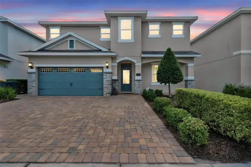 7685 Fairfax Dr, FL